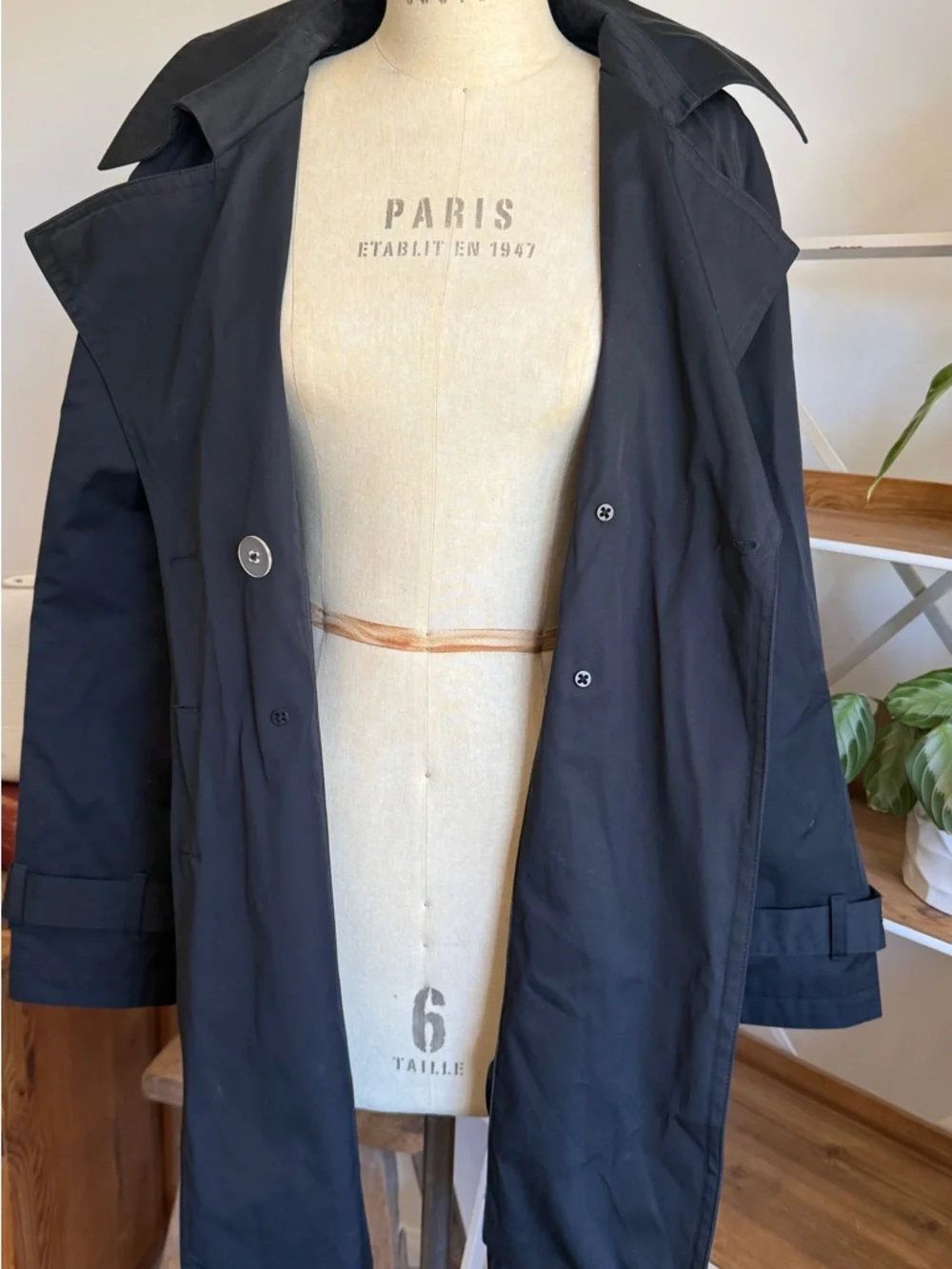 MICHAEL Michael Kors Black Double-Breasted Trench Coat Rain Coat with Belt - Picture 5 of 8